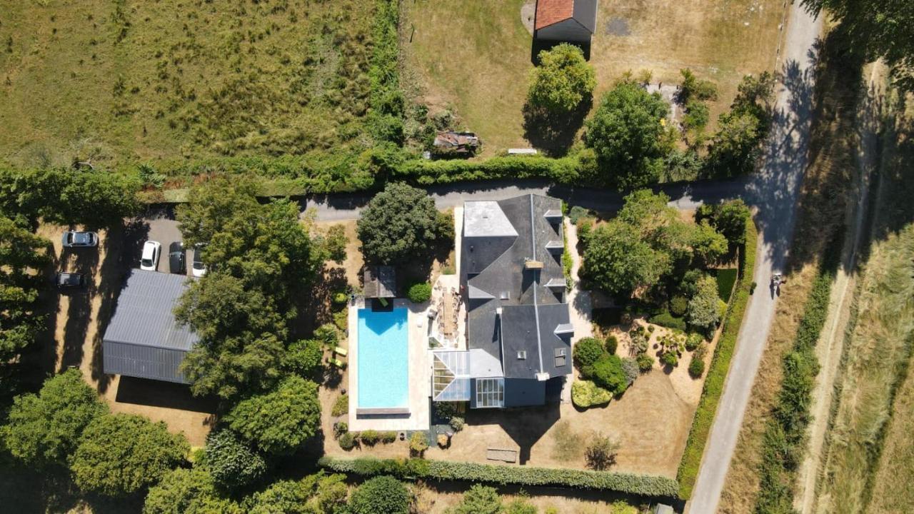 Gite De Charme "La Maison Saint-Leonard" Avec Piscine, Spa, Vue Sur Le Mont Saint-Michel Vains Exterior foto